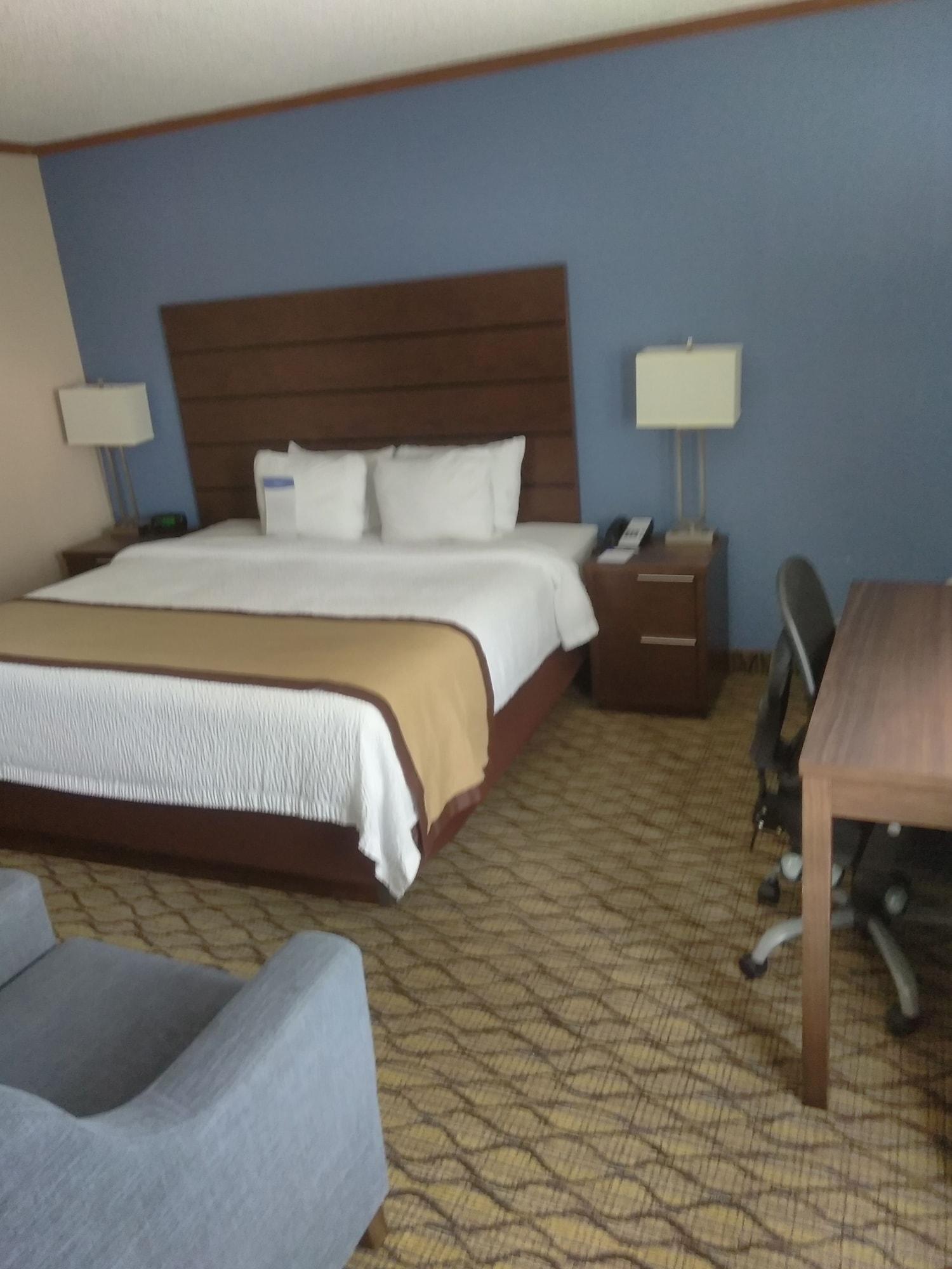Baymont By Wyndham Madison Heights Detroit Area Ξενοδοχείο Εξωτερικό φωτογραφία
