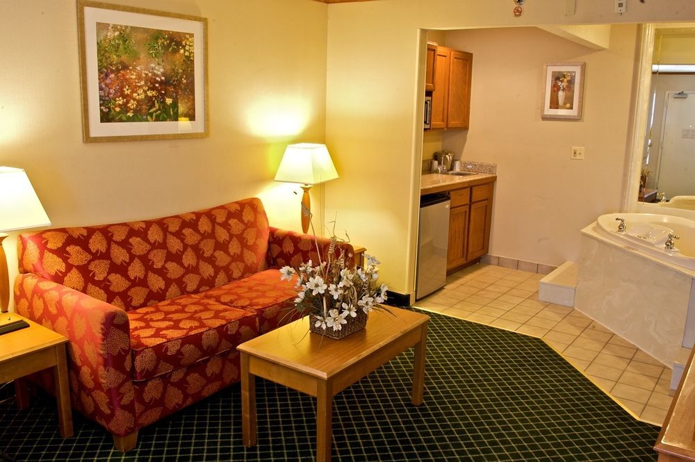 Baymont By Wyndham Madison Heights Detroit Area Ξενοδοχείο Εξωτερικό φωτογραφία